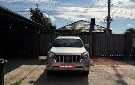 Toyota Land Cruiser Prado 150 рестайлинг 2, 2015 год, 3 400 000 рублей, 3 фотография