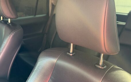 Toyota Land Cruiser Prado 150 рестайлинг 2, 2015 год, 3 400 000 рублей, 10 фотография