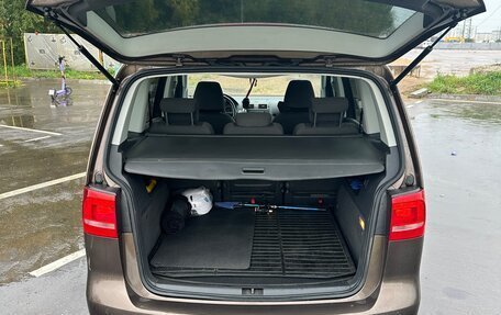 Volkswagen Touran III, 2012 год, 1 050 000 рублей, 7 фотография