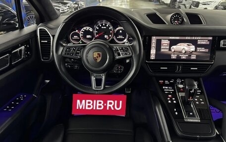 Porsche Cayenne III, 2020 год, 10 450 000 рублей, 10 фотография
