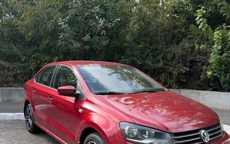 Volkswagen Polo VI (EU Market), 2015 год, 1 000 050 рублей, 21 фотография