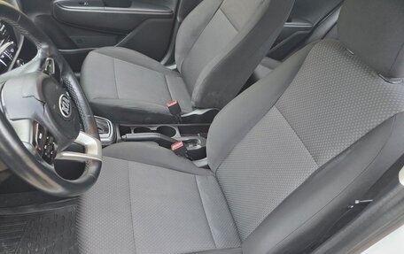 KIA Rio IV, 2021 год, 799 000 рублей, 27 фотография
