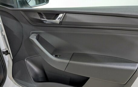 Skoda Rapid II, 2021 год, 1 225 000 рублей, 20 фотография