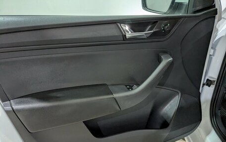 Skoda Rapid II, 2021 год, 1 225 000 рублей, 19 фотография