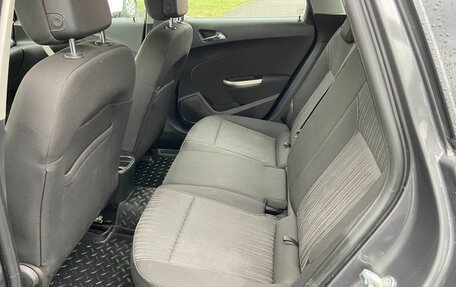 Opel Astra J, 2012 год, 999 000 рублей, 11 фотография