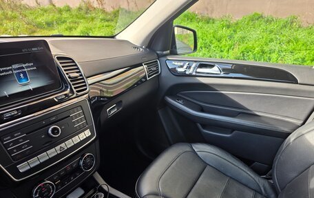 Mercedes-Benz GLS, 2018 год, 6 000 000 рублей, 12 фотография