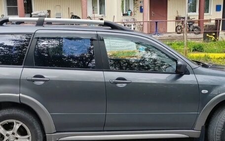 Mitsubishi Outlander III рестайлинг 3, 2006 год, 450 000 рублей, 5 фотография