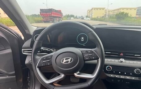 Hyundai Elantra, 2023 год, 1 370 007 рублей, 9 фотография