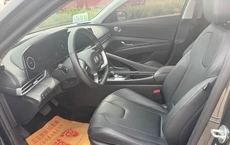 Hyundai Elantra, 2023 год, 1 370 007 рублей, 8 фотография