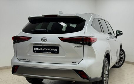 Toyota Highlander, 2026 год, 5 500 000 рублей, 6 фотография