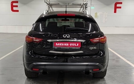 Infiniti QX70, 2014 год, 2 230 000 рублей, 6 фотография