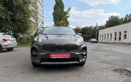 KIA Sportage IV рестайлинг, 2020 год, 2 500 000 рублей, 10 фотография