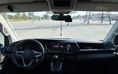 Volkswagen Multivan T6 рестайлинг, 2020 год, 7 980 000 рублей, 6 фотография