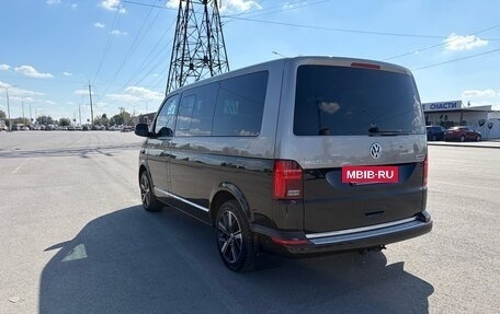 Volkswagen Multivan T6 рестайлинг, 2020 год, 7 980 000 рублей, 4 фотография