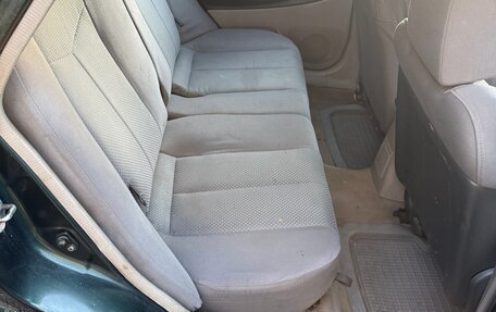 Mazda 323, 2001 год, 165 000 рублей, 8 фотография