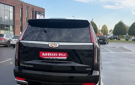 Cadillac Escalade V, 2022 год, 9 700 000 рублей, 8 фотография
