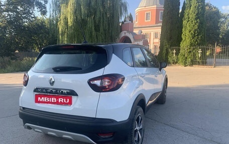 Renault Kaptur I рестайлинг, 2021 год, 1 250 000 рублей, 5 фотография