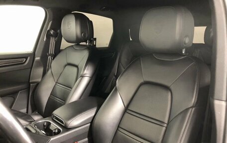 Porsche Cayenne III, 2018 год, 6 490 000 рублей, 8 фотография