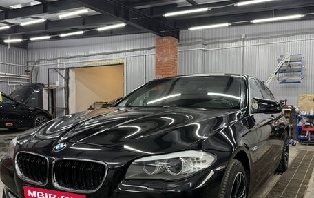 BMW 5 серия, 2012 год, 1 850 000 рублей, 2 фотография