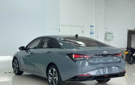 Hyundai Elantra, 2023 год, 1 550 000 рублей, 6 фотография