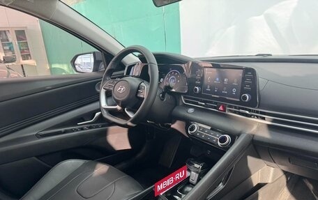 Hyundai Elantra, 2023 год, 1 550 000 рублей, 8 фотография