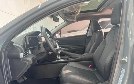 Hyundai Elantra, 2023 год, 1 550 000 рублей, 7 фотография