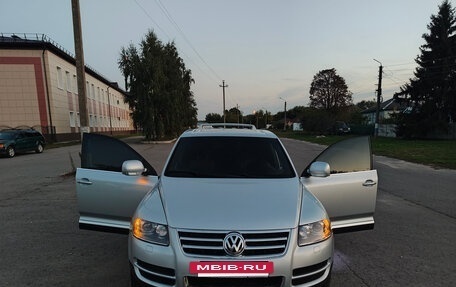 Volkswagen Touareg III, 2006 год, 850 000 рублей, 10 фотография