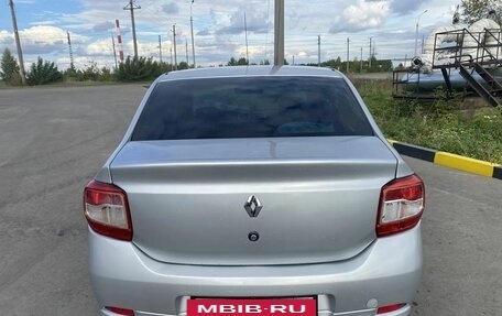 Renault Logan II, 2015 год, 620 000 рублей, 3 фотография