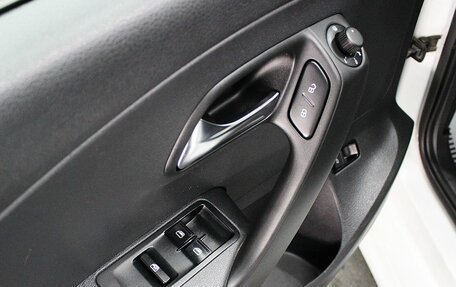 Volkswagen Polo VI (EU Market), 2016 год, 940 000 рублей, 15 фотография