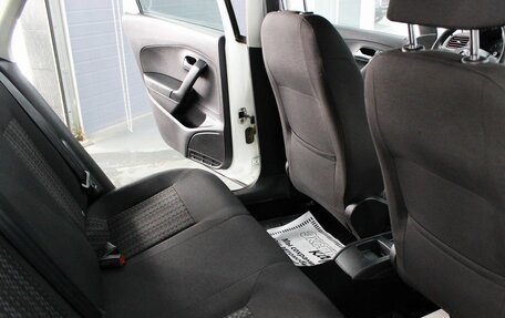 Volkswagen Polo VI (EU Market), 2016 год, 940 000 рублей, 9 фотография