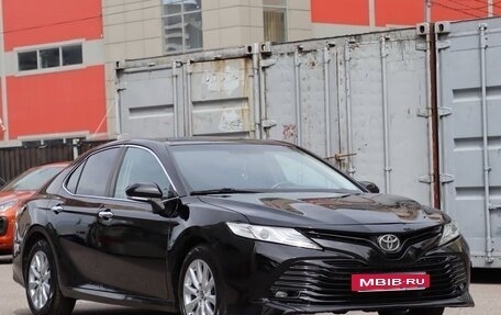 Toyota Camry, 2019 год, 2 150 000 рублей, 3 фотография