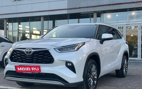 Toyota Highlander, 2026 год, 5 235 000 рублей, 2 фотография