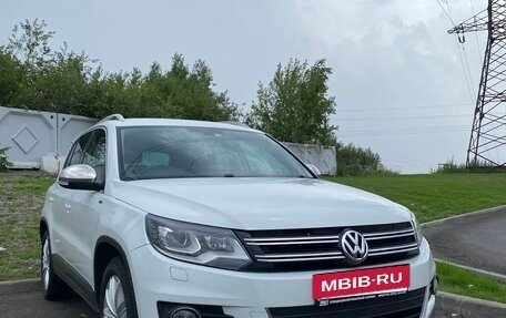 Volkswagen Tiguan I, 2015 год, 1 650 000 рублей, 2 фотография
