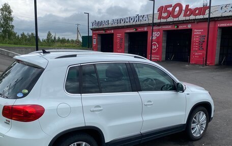 Volkswagen Tiguan I, 2015 год, 1 650 000 рублей, 4 фотография