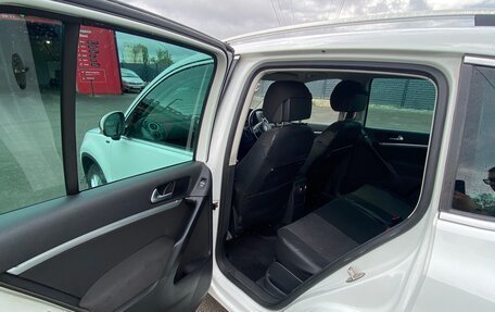 Volkswagen Tiguan I, 2015 год, 1 650 000 рублей, 16 фотография