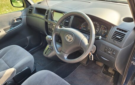 Toyota Corolla Spacio II, 2004 год, 595 000 рублей, 8 фотография