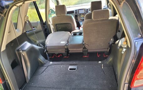 Toyota Corolla Spacio II, 2004 год, 595 000 рублей, 11 фотография