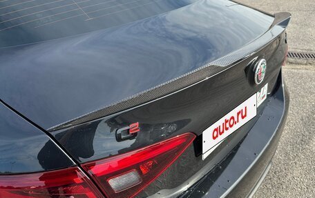 Alfa Romeo Giulia II, 2022 год, 3 990 000 рублей, 14 фотография