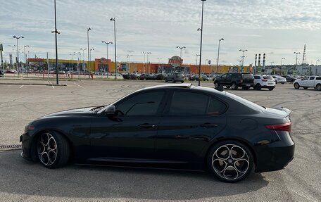 Alfa Romeo Giulia II, 2022 год, 3 990 000 рублей, 8 фотография