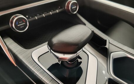 Geely Tugella FY11, 2022 год, 2 200 000 рублей, 21 фотография
