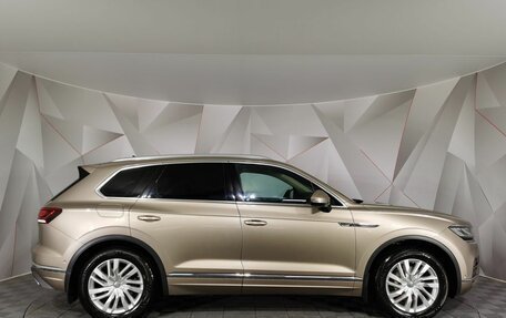 Volkswagen Touareg III, 2019 год, 3 775 750 рублей, 6 фотография