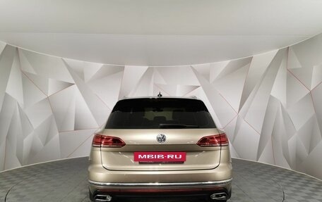 Volkswagen Touareg III, 2019 год, 3 775 750 рублей, 8 фотография