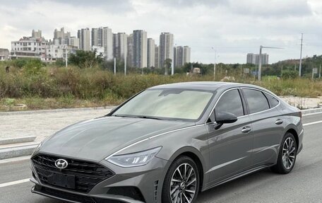 Hyundai Sonata VIII, 2023 год, 2 270 000 рублей, 3 фотография