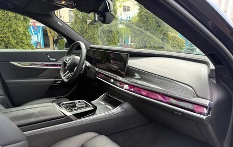 BMW 7 серия, 2023 год, 11 300 000 рублей, 7 фотография