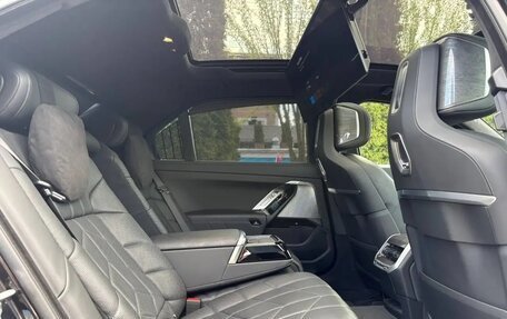 BMW 7 серия, 2023 год, 11 300 000 рублей, 21 фотография
