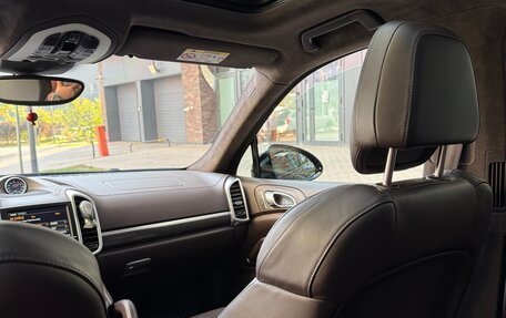 Porsche Cayenne III, 2016 год, 6 700 000 рублей, 8 фотография