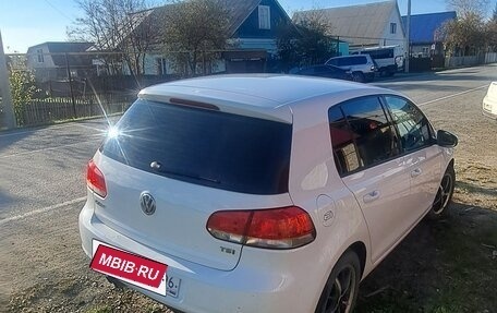 Volkswagen Golf VI, 2012 год, 900 000 рублей, 4 фотография
