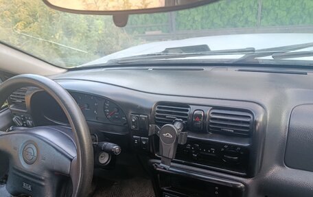 Opel Frontera B, 2001 год, 300 000 рублей, 6 фотография