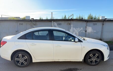 Chevrolet Cruze II, 2012 год, 480 000 рублей, 3 фотография