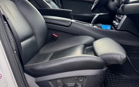 BMW 5 серия, 2012 год, 2 250 000 рублей, 3 фотография